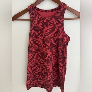 lululemon athletica Red and Black Patterned Tank Top. Size.0